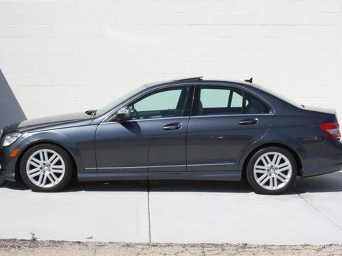 Used 2009 Mercedes-Benz C 300 4MATIC Sedan image 12