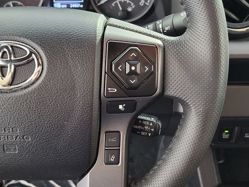 Used 2023 Toyota Tacoma TRD Off-Road w/ Technology Package RWD image 25