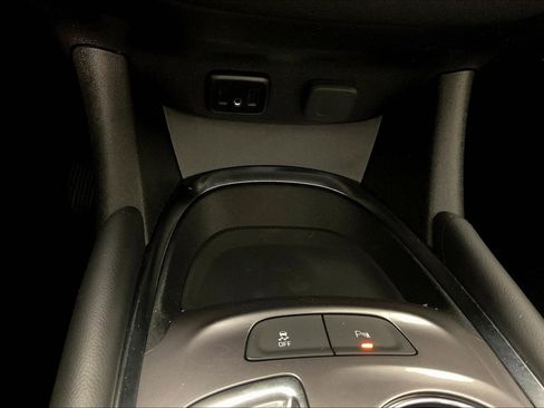 Used 2018 Chevrolet Malibu LT w/ Driver Confidence Package FWD image 15
