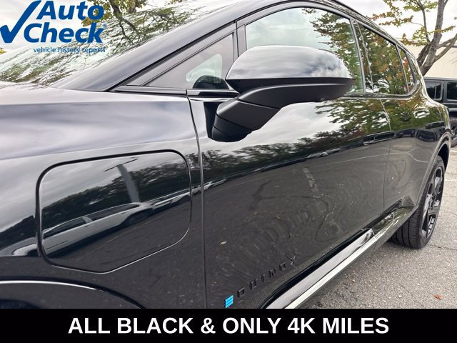Used 2025 Chevrolet Equinox EV RS w/ Active Safety Package 3 AWD/4WD image 4