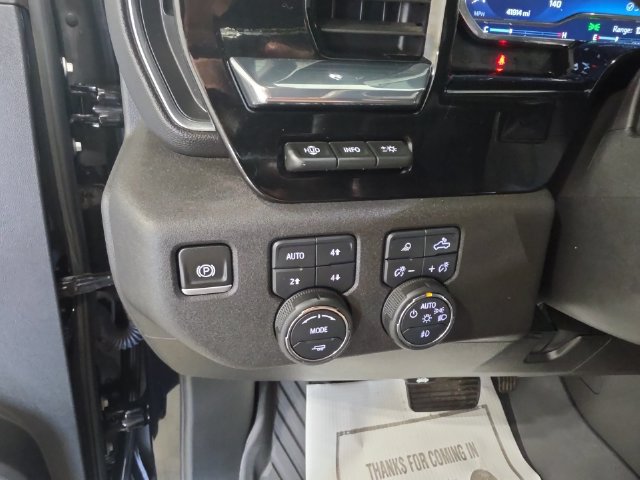 Used 2025 Chevrolet Silverado 3500 LTZ w/ LTZ Premium Package AWD/4WD image 19