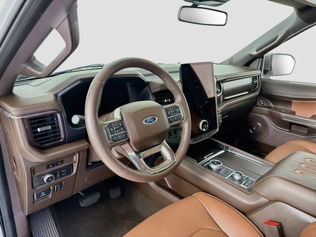 Used 2022 Ford Expedition Max King Ranch AWD/4WD image 10
