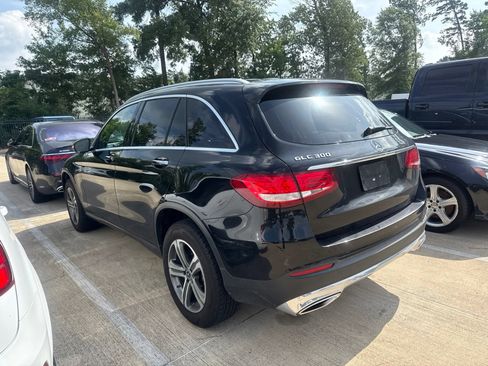 Certified 2019 Mercedes-Benz GLC 300 image 6