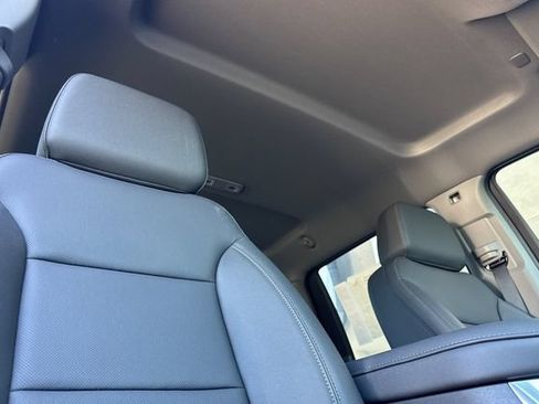 New 2026 GMC Sierra 2500 SLT w/ SLT Premium Package AWD/4WD image 18