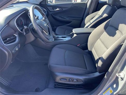 Used 2024 Chevrolet Malibu LT image 15