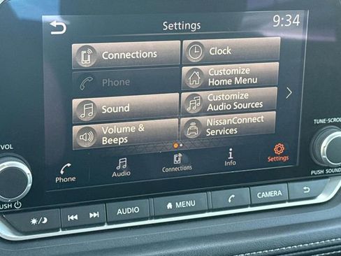 Certified 2023 Nissan Rogue SV image 21