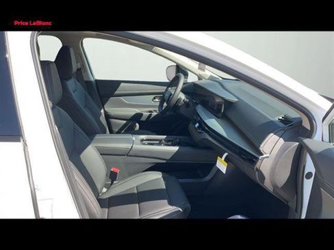 New 2026 Nissan Murano SL AWD/4WD image 17