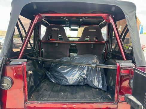 Used 2003 Jeep Wrangler Rubicon image 25