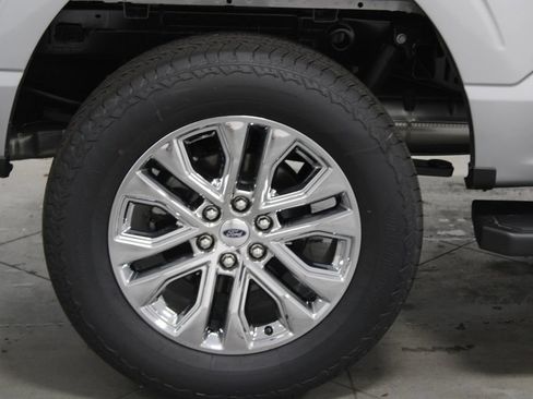 New 2026 Ford F150 Lariat w/ Equipment Group 502A High AWD/4WD image 13