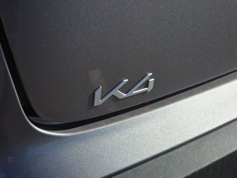 New 2026 Kia K4 LXS image 7
