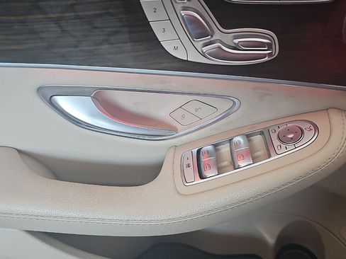 Used 2019 Mercedes-Benz C 300 4MATIC Sedan w/ Multimedia Package image 20