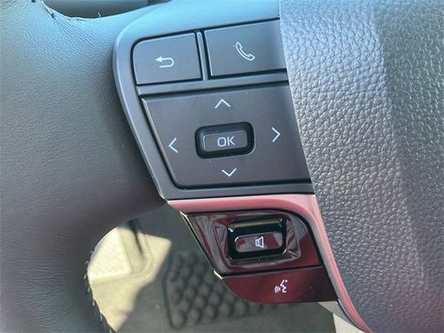 New 2026 Toyota Camry XLE image 25