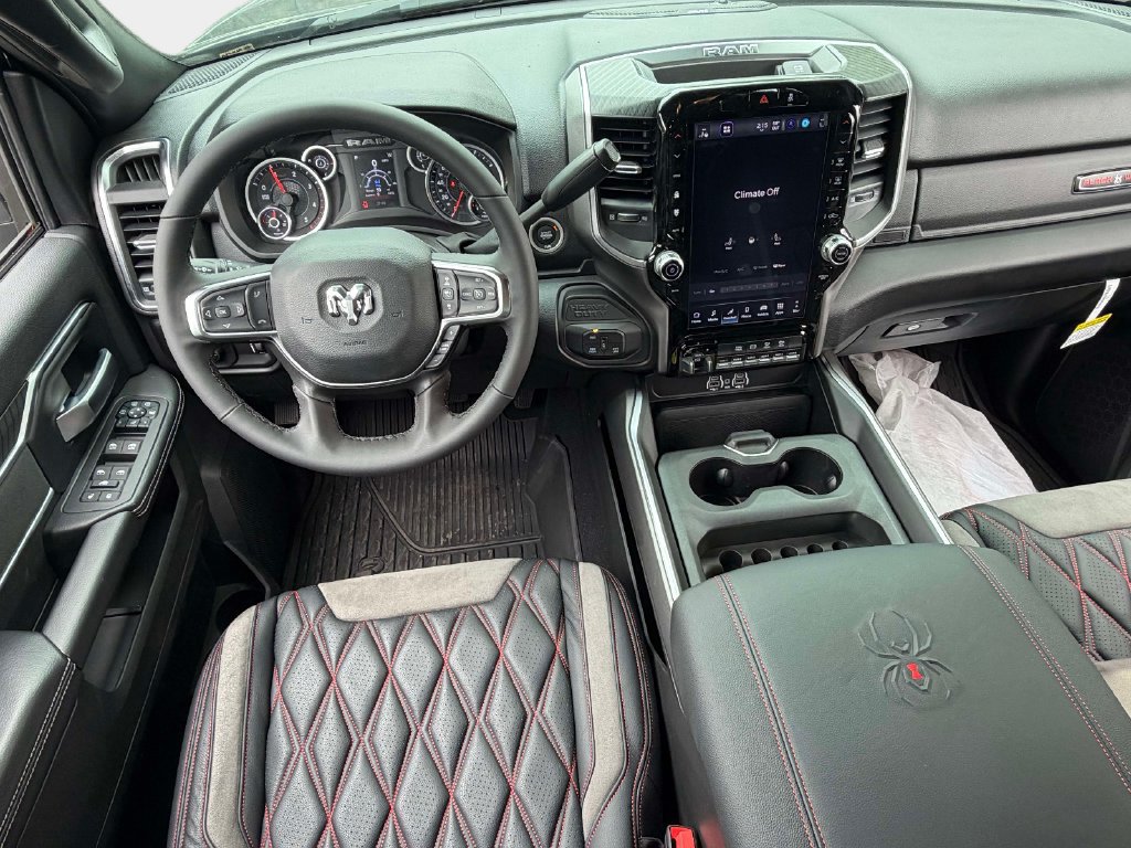 New 2026 RAM 2500 Big Horn AWD/4WD image 16