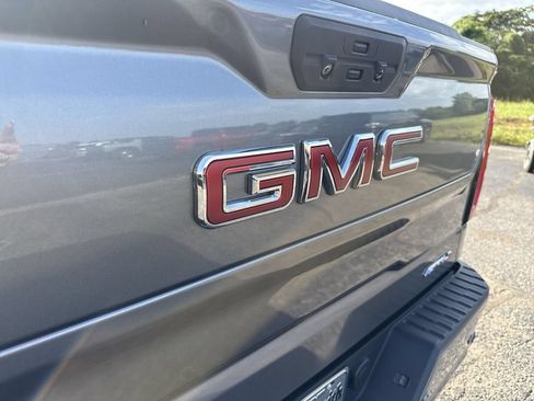 Certified 2021 GMC Sierra 1500 AT4 w/ AT4 Value Package AWD/4WD image 38