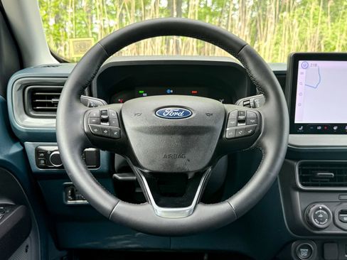 Used 2026 Ford Maverick Lariat w/ Black Appearance Package AWD/4WD image 35
