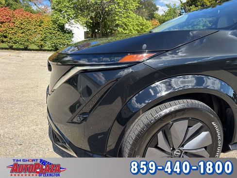 Used 2023 Nissan Ariya AWD image 12