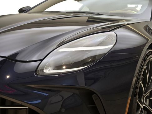New 2026 Aston Martin V8 Vantage Coupe image 5