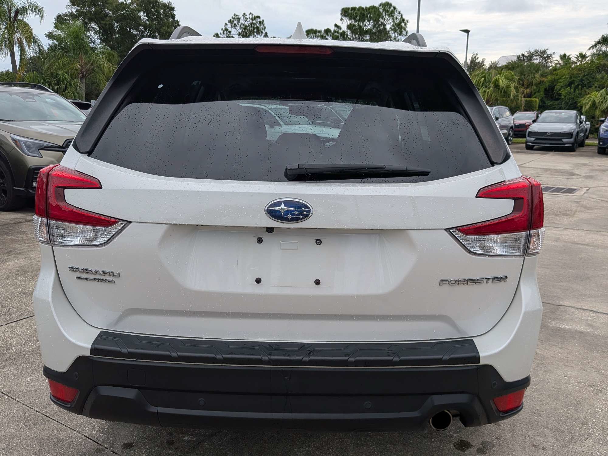 Used 2021 Subaru Forester Limited AWD/4WD image 5