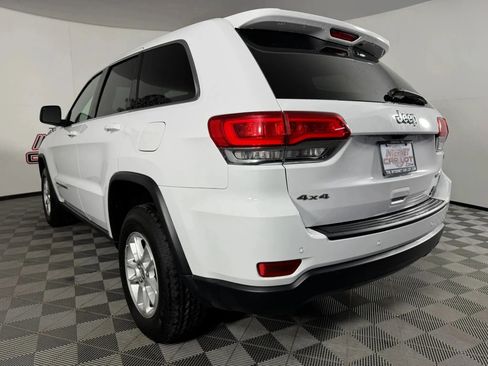 Used 2018 Jeep Grand Cherokee Laredo AWD/4WD image 25