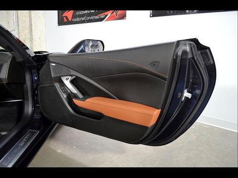 Used 2015 Chevrolet Corvette Stingray Convertible w/ 2LT Preferred Equipment Group RWD image 21