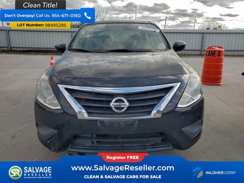 Used 2019 Nissan Versa SV image 7