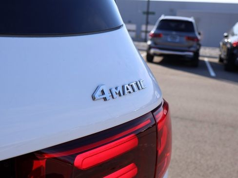 New 2026 Mercedes-Benz GLB 250 4MATIC image 8