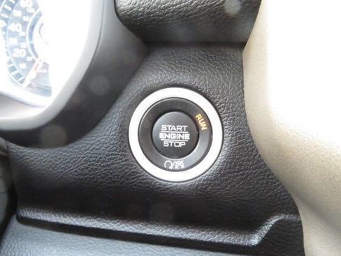 Used 2022 RAM 3500 Laramie image 28