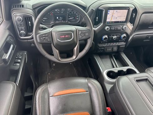 Used 2022 GMC Sierra 1500 AT4 w/ AT4 Preferred Package image 16