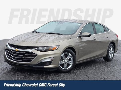 Used 2023 Chevrolet Malibu LT image 1