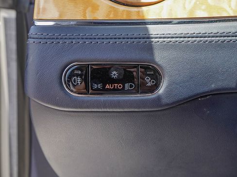 Used 2021 Bentley Continental GT image 37