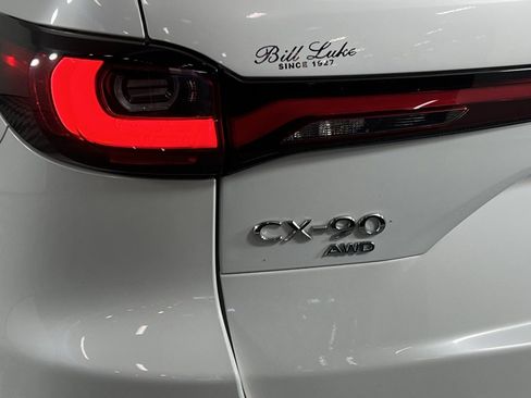 Used 2024 MAZDA CX-90 3.3 Turbo w/ Preferred Plus image 11
