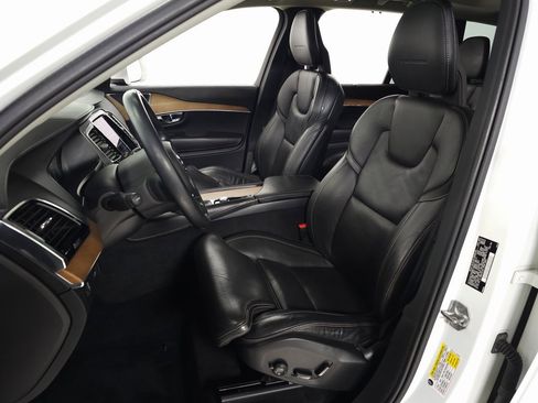 Used 2016 Volvo XC90 T6 Inscription w/ Vision Package image 15