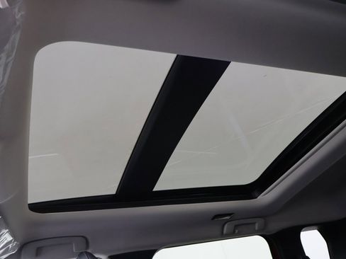 New 2026 Mitsubishi Outlander SE image 24