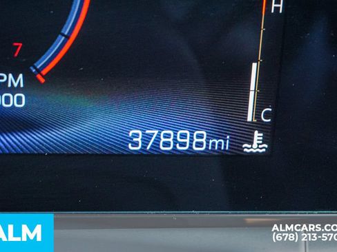 Used 2025 Chevrolet Trax LT FWD image 53