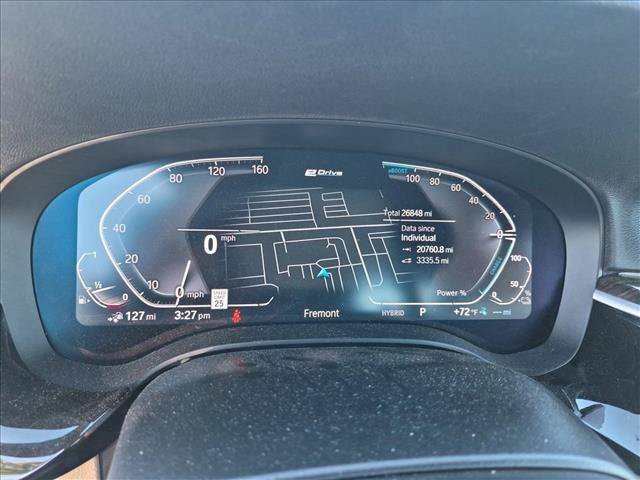 Used 2023 BMW 530e w/ Premium Package RWD image 9