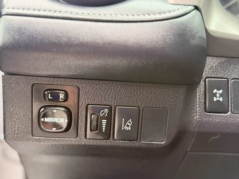 Used 2017 Toyota RAV4 XLE w/ All Weather Liner Package AWD/4WD image 29