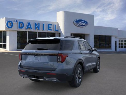 New 2026 Ford Explorer Active w/ Active Comfort Package image 10