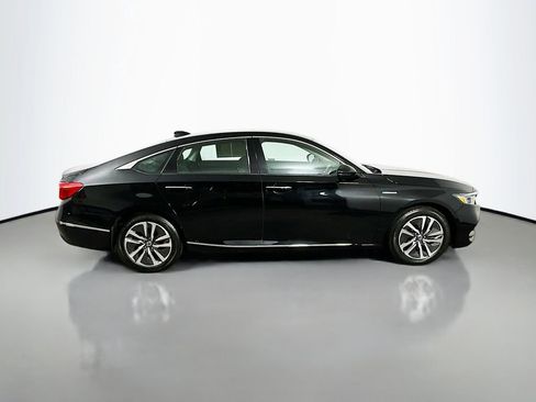 Used 2020 Honda Accord Touring image 7