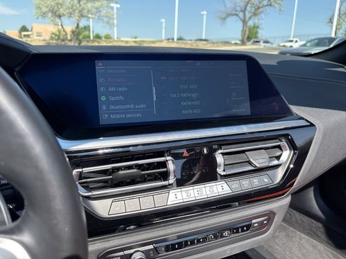 Used 2024 BMW Z4 M40i w/ Premium Package RWD image 18