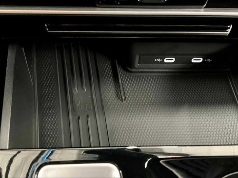 New 2026 Volkswagen Atlas Cross Sport SEL image 23