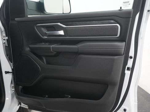 Used 2020 RAM 1500 Big Horn AWD/4WD image 12