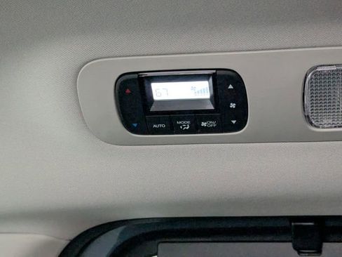 New 2026 Honda Odyssey Touring image 33