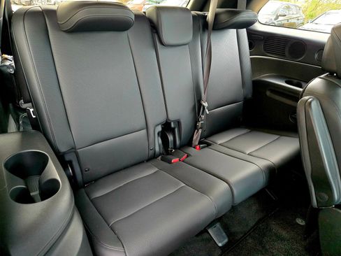 Used 2026 Hyundai Palisade Calligraphy image 31