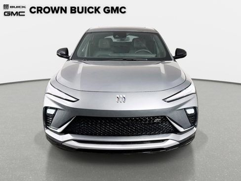 New 2026 Buick Envista Sport Touring w/ Convenience I Package FWD image 2
