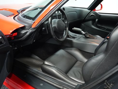 Used 2001 Dodge Viper GTS image 4