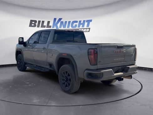 Used 2024 GMC Sierra 2500 AT4 w/ Technology Package image 3