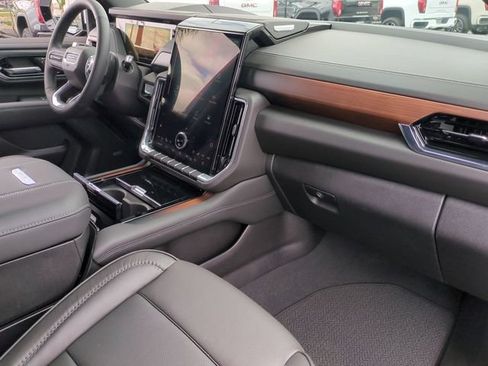 New 2026 GMC Yukon XL Denali AWD/4WD image 28