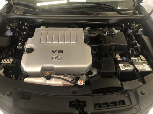 Used 2017 Lexus ES 350 w/ Luxury Package image 11