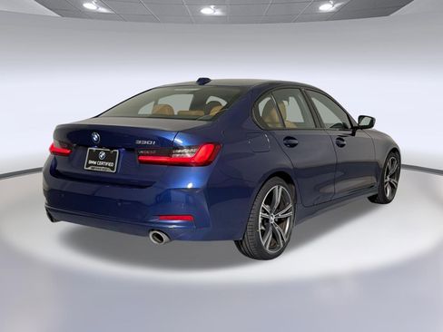 Used 2023 BMW 330i Sedan w/ Driving Assistance Package RWD image 9