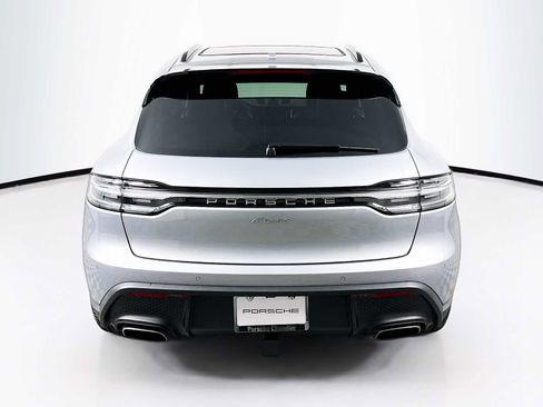 New 2026 Porsche Macan image 10